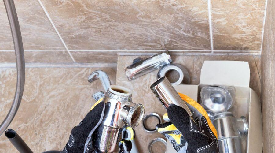 Professional gutter cleaning in Cross Plains, TX